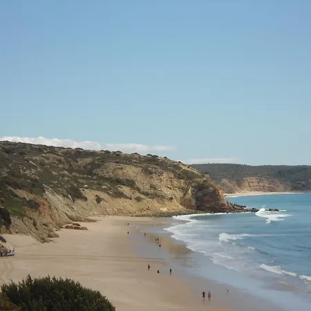 בית נופש Holiday Bairro Social Encosta Do Sol *