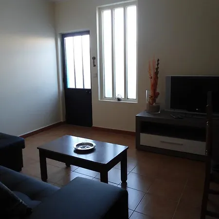 Holiday Bairro Social Encosta Do Sol