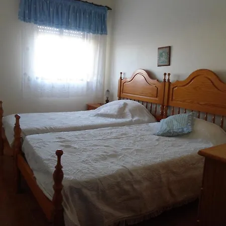 Holiday Bairro Social Encosta Do Sol بودينز