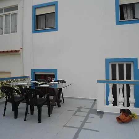 Holiday Bairro Social Encosta Do Sol Semesterbostad Budens